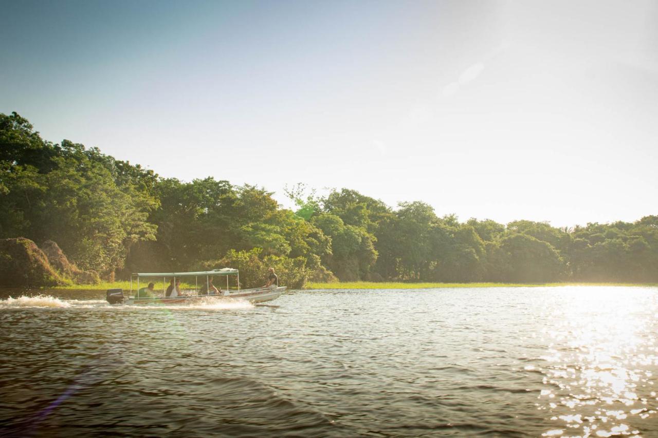 Amazonia Lodge Exxperience Paricatuba Екстериор снимка